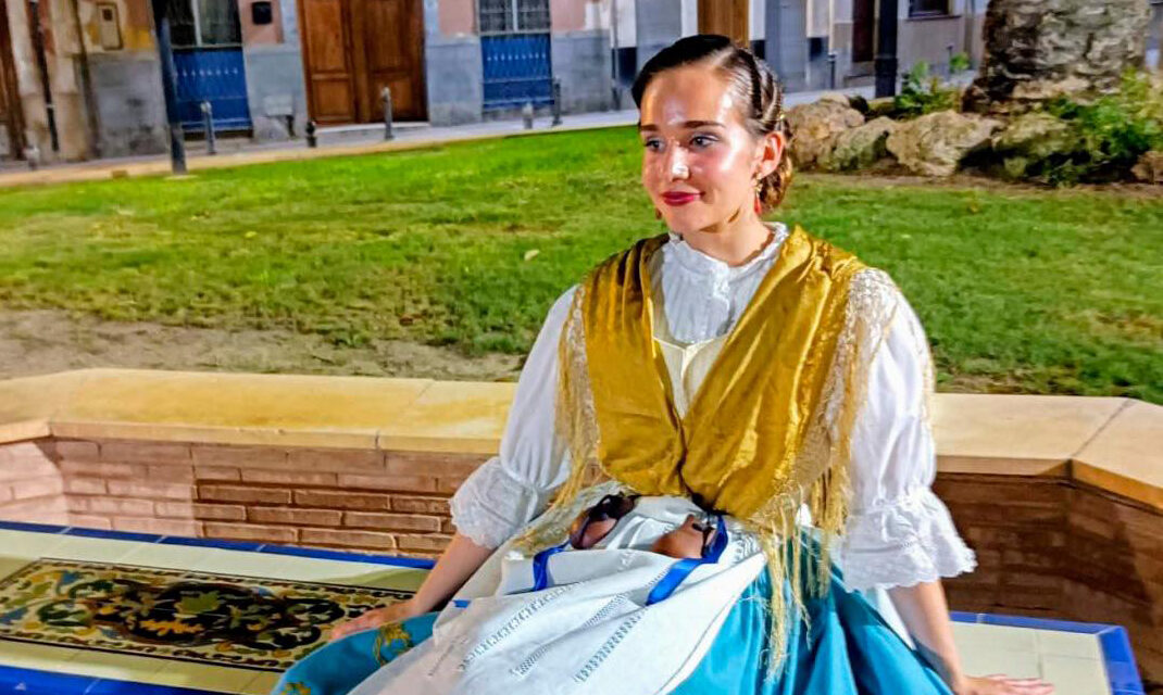 Elena López presentará el 45 Festival Nacional de Folklore y Julio César Valle, las sesiones