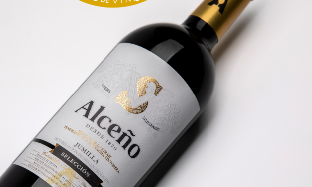Alceño Selección 2020, Mejor Vino Tinto en el Concurso Bacchus 2026