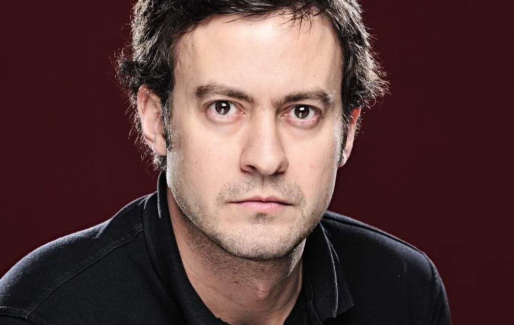 El jumillano Pedro Yagüe, finalista en los Premios Max por el diseño de iluminación en ‘Blaubeeren’