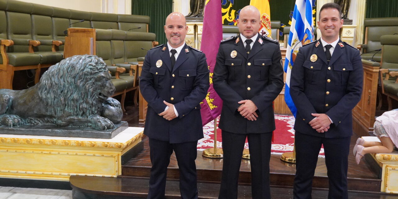 Tres nuevos subinspectores se van a incorporar, tras sus prácticas, a la plantilla de la Policía Local