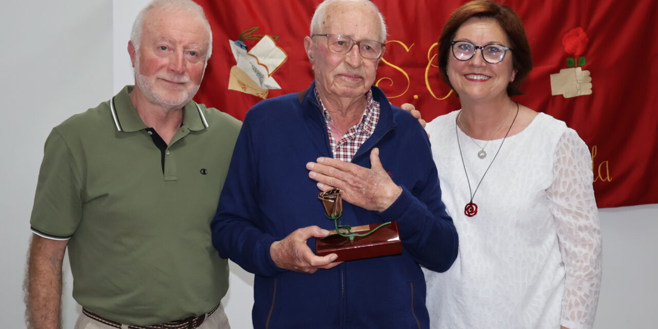Los socialistas rinden un homenaje a Pedro Vargas en el acto del 1º de mayo