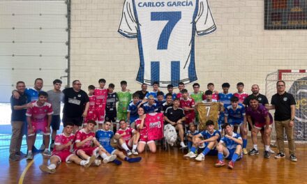El legado del eterno 7 vuelve a unir al fútbol sala jumillano en el benéfico 8º Memorial de Carlos García