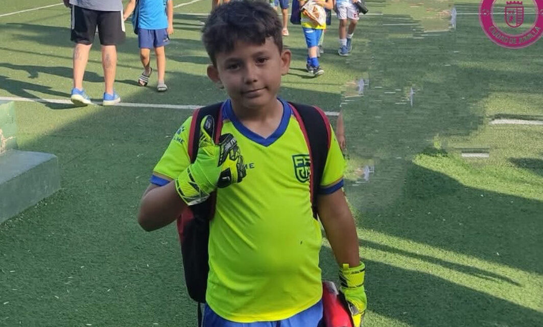 Mario González estará el sábado con la Selección Sub-08 en el Torneo Villa de Huércal Overa