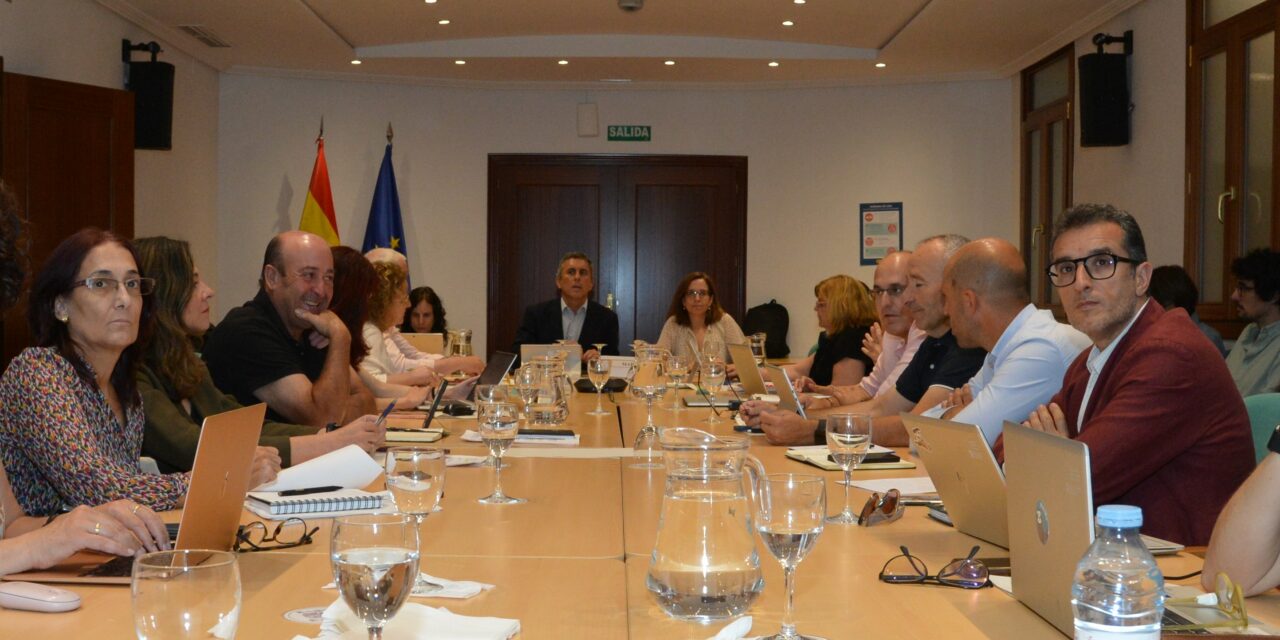 El PSOE destaca el “compromiso” del Gobierno de España con el futuro del vino de Jumilla