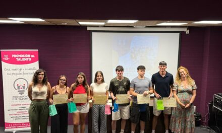 La II Gala del Talento reconoce el esfuerzo de los alumnos del IES Infanta Elena