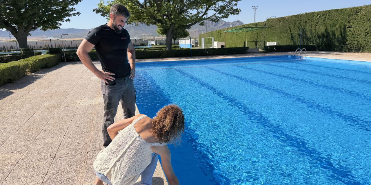 La piscina de verano del polideportivo abre sus puertas este sábado
