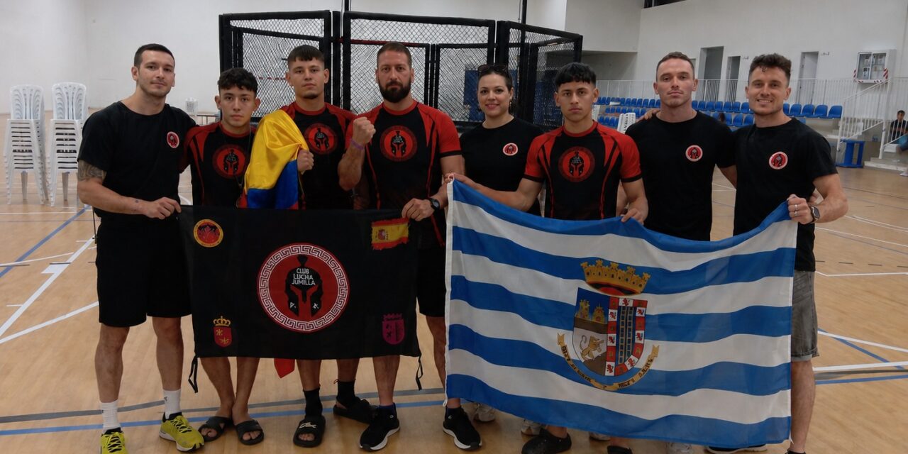El Club Lucha Jumilla cierra la campaña con coraje en su debut en las artes marciales mixtas