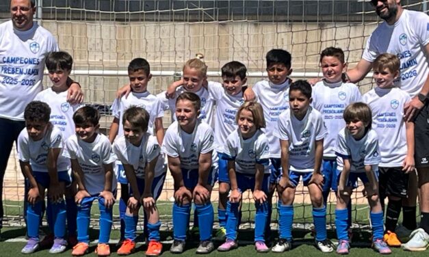Premios del Deporte 2026. EFF Prebenjamín, campeón de Segunda. El éxito puede llegar muy pronto: el primer triungo de un equipo con gran futuro.