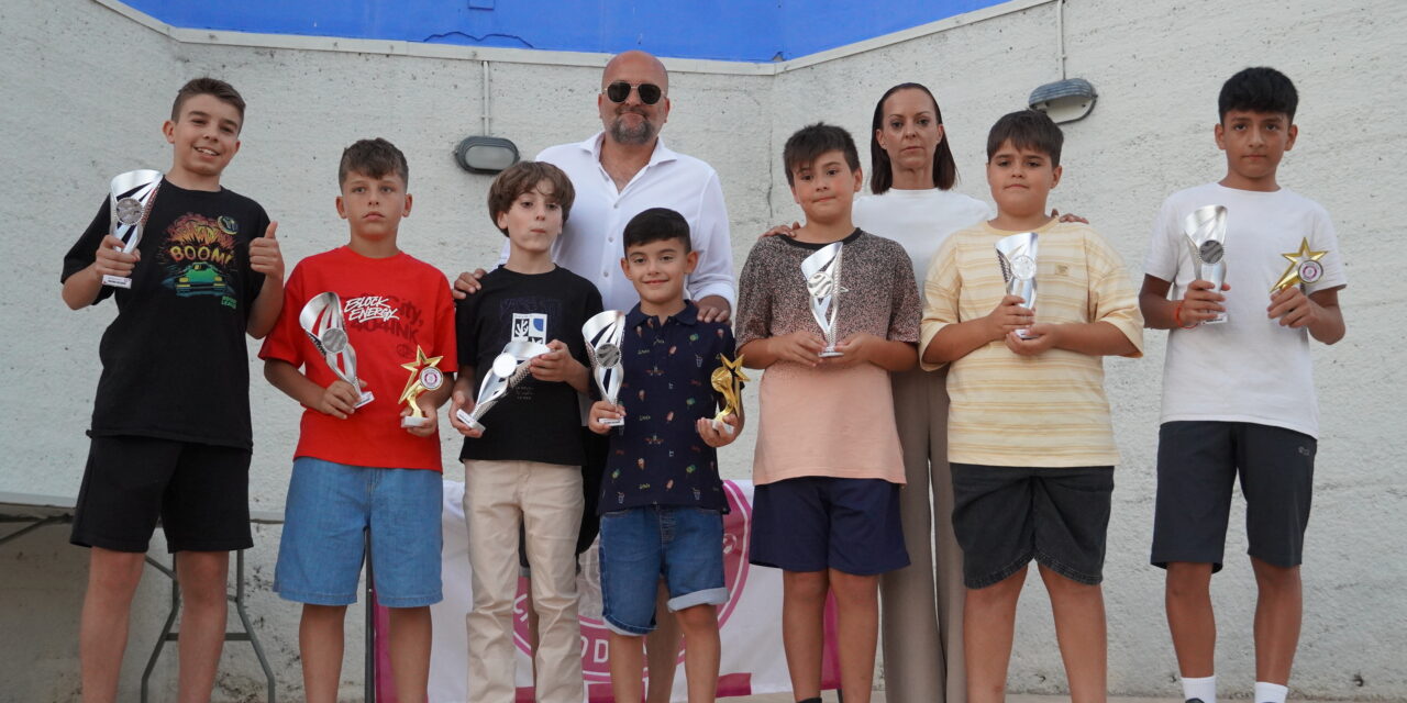 La familia del FB Ciudad despide el curso en una emotiva gala