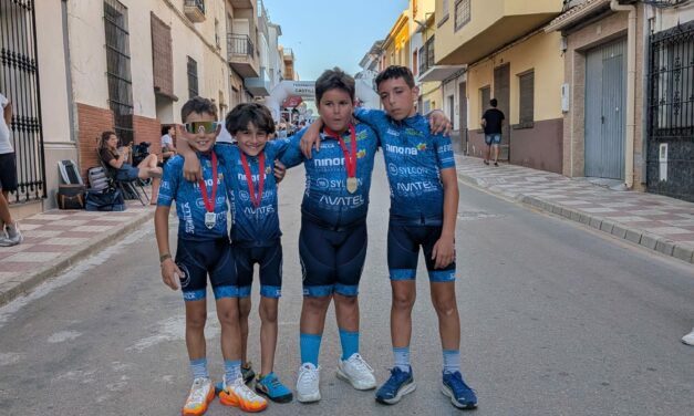La Escuela de Ciclismo dobló sesión en Ontur y Gea y Truyols