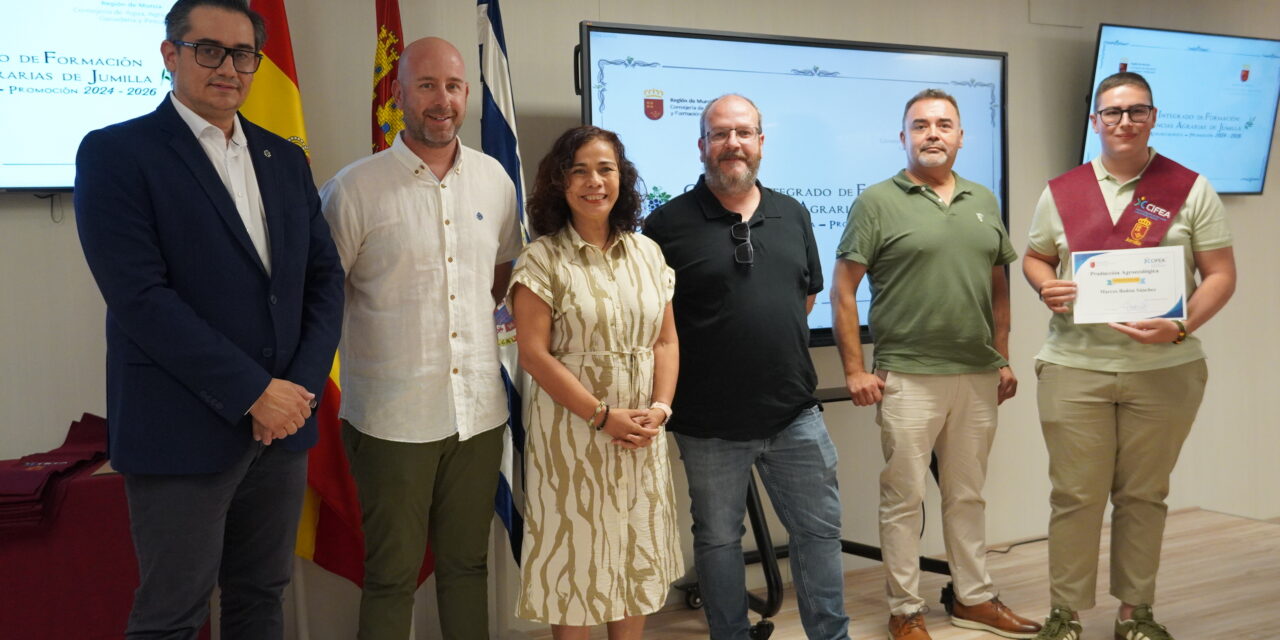 Treinta alumnos del CIFEA se gradúan tras su formación