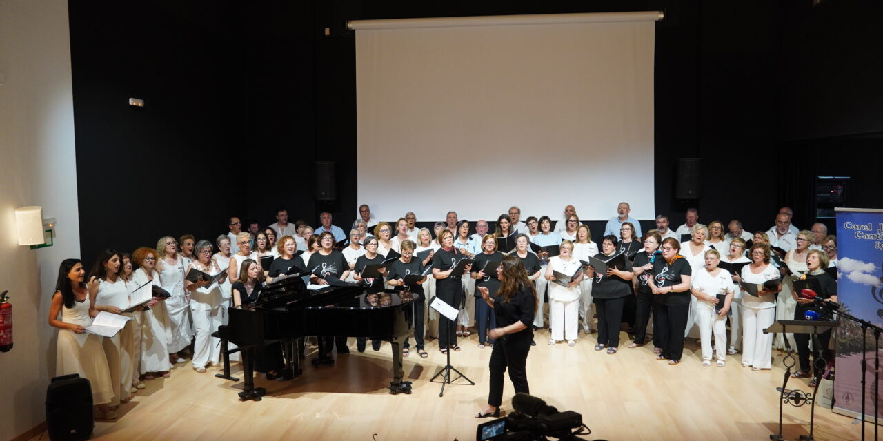 El Encuentro de Corales suma a la Canticorum de Jumilla las voces de Cehegín y de Albolote
