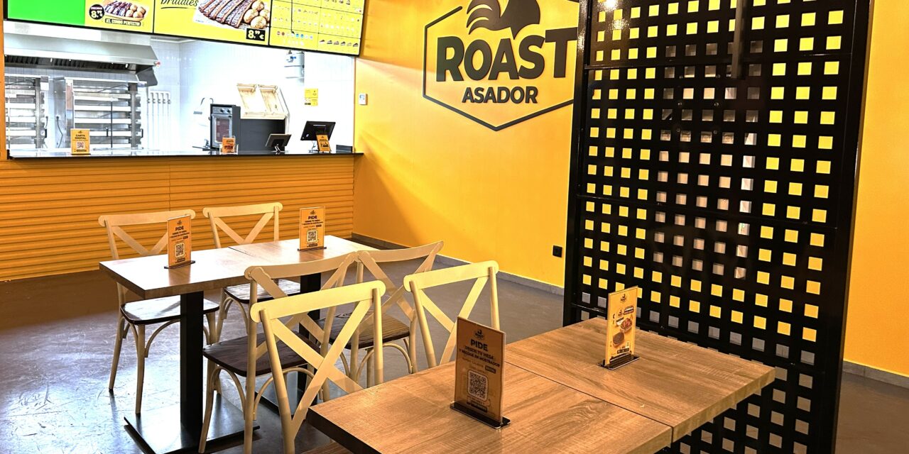 Roast Asador revoluciona el pollo asado en Jumilla con pedidos digitales y horario de noche