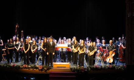 La AJAM conquista al público en su festival de bandas que reúne a la juvenil y titular