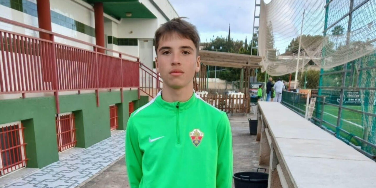 Álex Cutillas realizará la pretemporada con los cadetes del Elche CF
