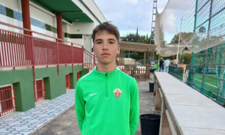 Álex Cutillas realizará la pretemporada con los cadetes del Elche CF