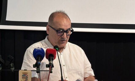 Antonio Munuera: “Estas páginas recogen una parte de nuestra historia, y se convierten en el faro de las fiestas”