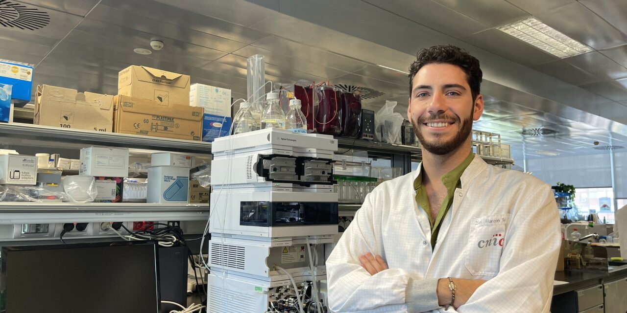 El investigador Iván Alarcón Ruiz concluye su estudio sobre el síndrome de Marfan