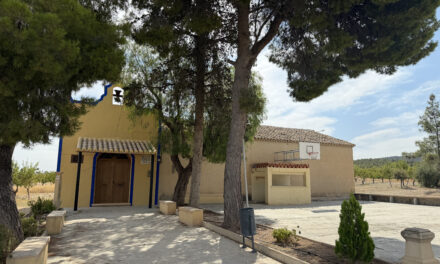 Finalizan las obras de acondicionamiento de la ermita y el centro social de La Raja