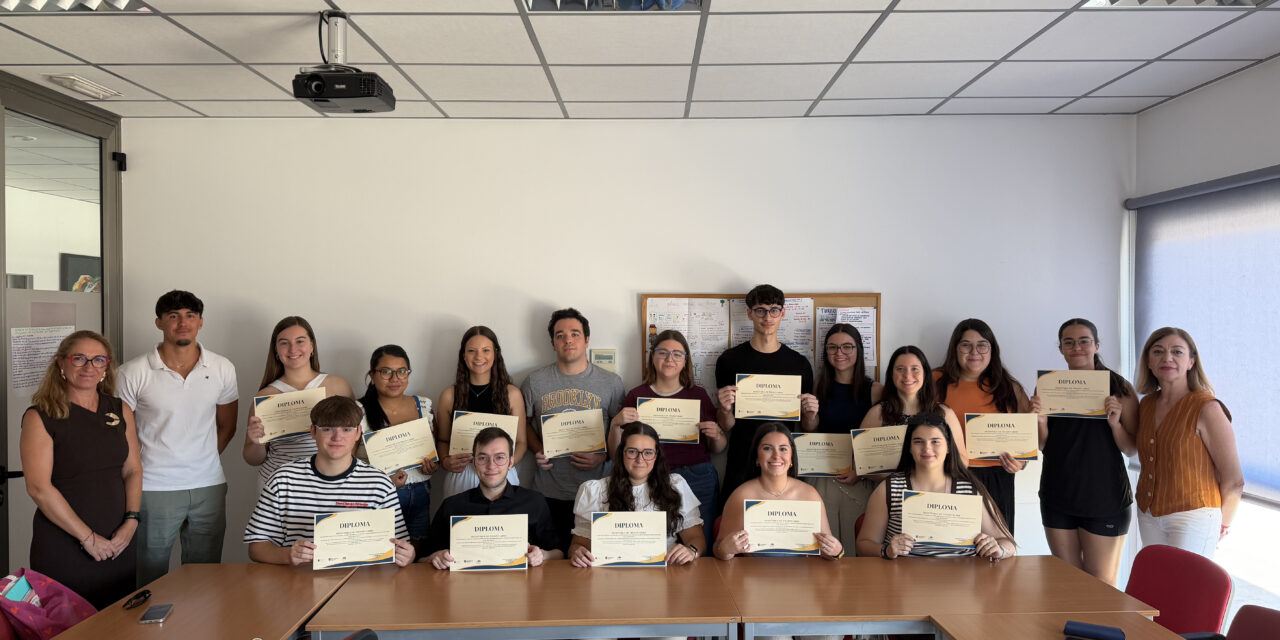 Finaliza el curso de monitor de ocio y tiempo libre con 19 jóvenes participantes