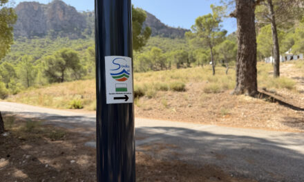 El itinerario Botánico de Santa Ana logra el distintivo nacional de Sendero Azul