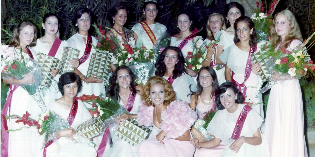 Una vuelta por la Feria. Capítulo 6.- Las Reinas de la Vendimia, precedente de los Vendimiadores Mayores e Infantiles.