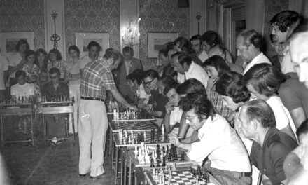 Cuatro décadas de jaques, campeones y cantera: la historia del Ajedrez Coimbra