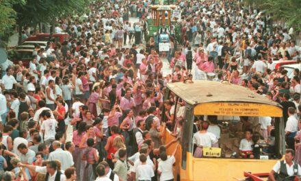 Una vuelta por la Feria. Capítulo 11.- Fin de siglo XX: entre el éxito de público y la reflexión sobre la evolución de la Cabalgata