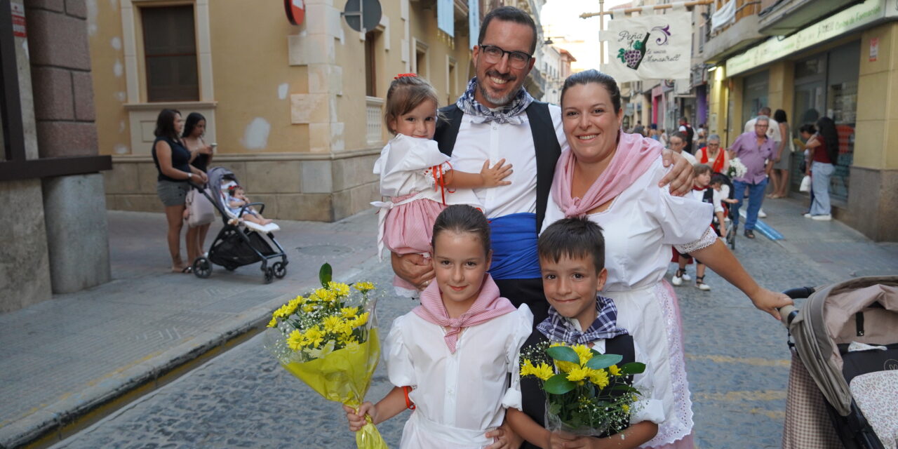 La ofrenda de flores a la Patrona de Jumilla, preludio de las fiestas en honor a la Virgen de la Asunción