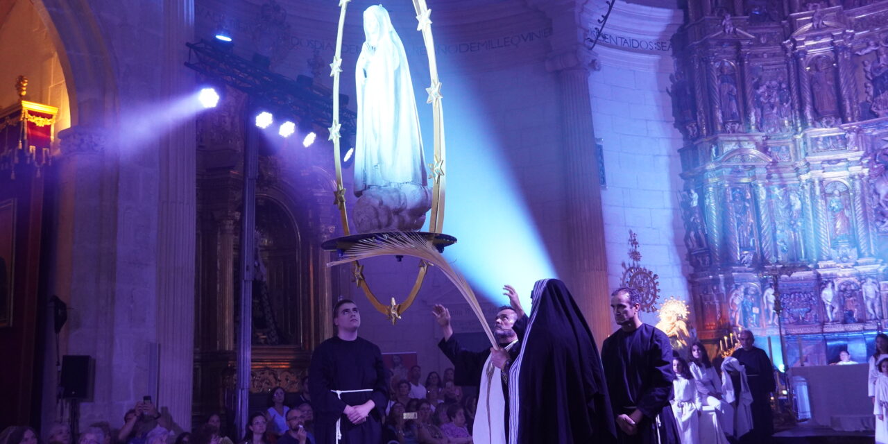 Fe y tradición se unen de la mano de la Virgen, en el Auto de la Asunción