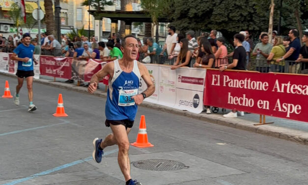 Juan Guardiola termina cuarto de veteranos C en la tradicional Bajada Hondón-Aspe