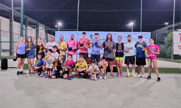 El Torneo de Tenis de Feria contó con 60 jugadores de Jumilla, Murcia, Abarán, Cieza y Alicante