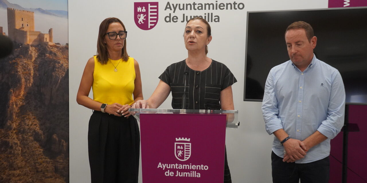 La alcaldesa asegura que “antes del 30 de diciembre terminarán las obras del Mercado”