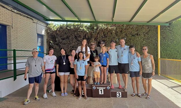 Alejandro Giménez y Myriam Cerezo fueron los grandes dominadores del Torneo de Natación