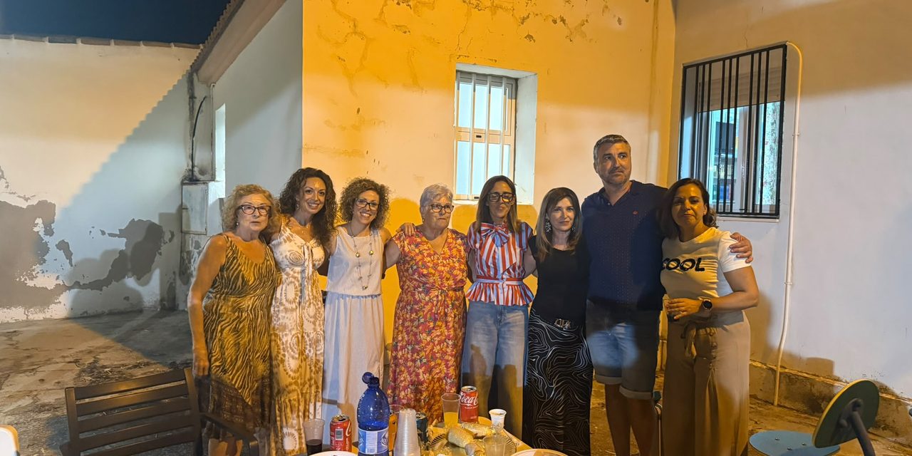 Las Encebras cierra el verano con una fiesta de magia y música