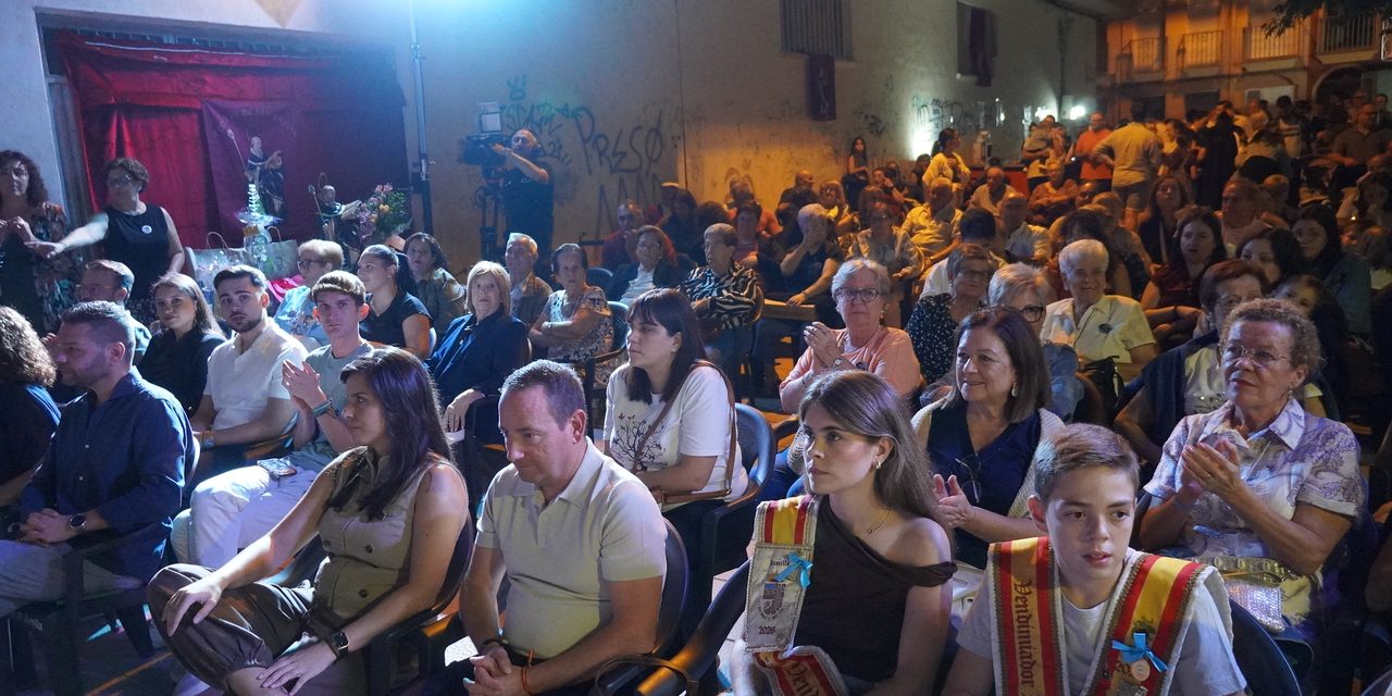 El barrio de San Antón cierra el verano y elige a sus reinas, místers y camarera 2027