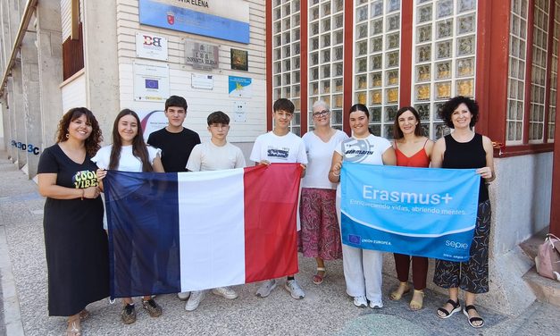 Alumnos del Infanta Elena viven un mes en Francia, gracias al programa Eramus+