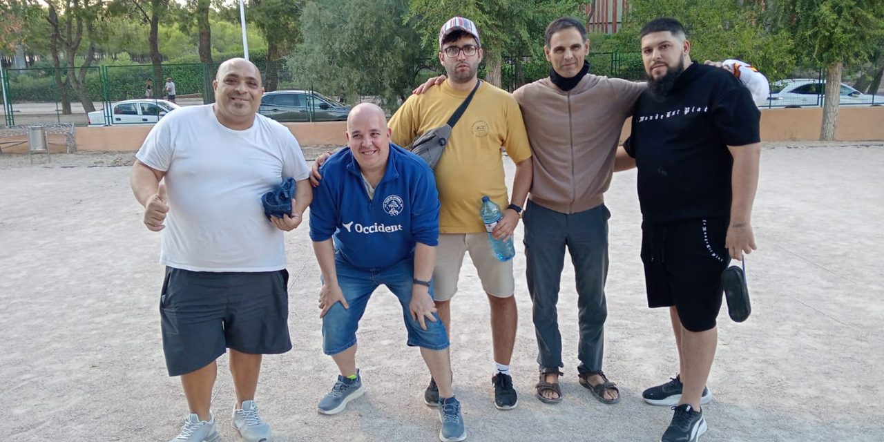 Cinco jumillanos en la primera cita del Club de Petanca Yecla