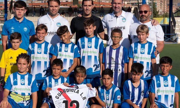 Sergi Guardiola vuelve a casa y la cantera de la EFF Jumilla se inspira con dos goleadas
