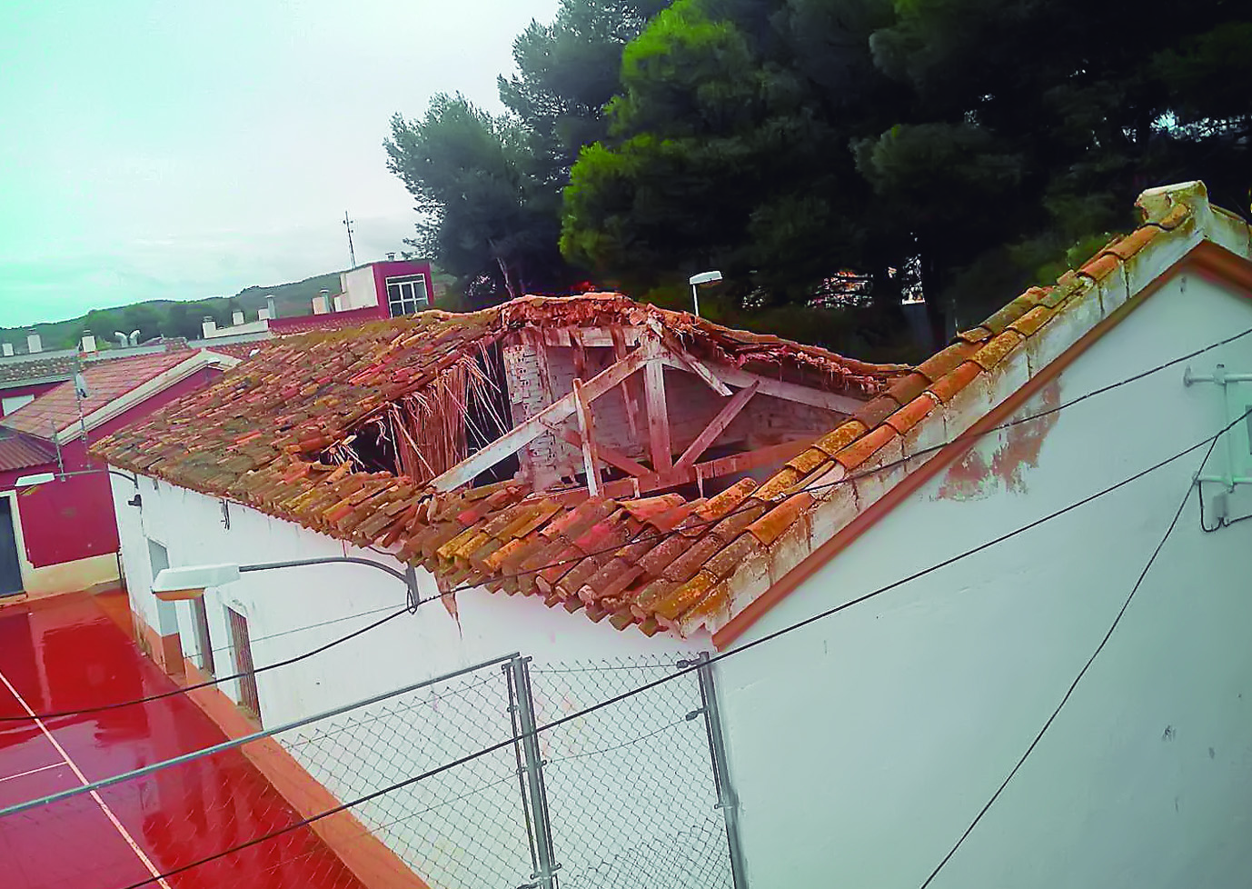 El edificio de la escuela de la Fuente del Pino va a ser acondicionado