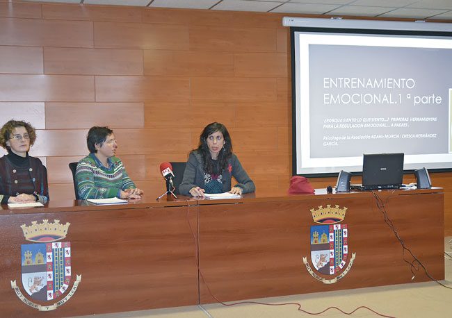 Chesca Hernández: “Ante el TDAH es muy importante gestionar el ánimo y las emociones”