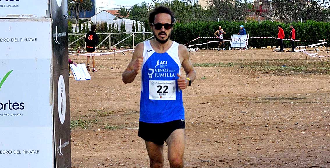 David González ‘se sale’ en la Media Maratón de Santa Pola