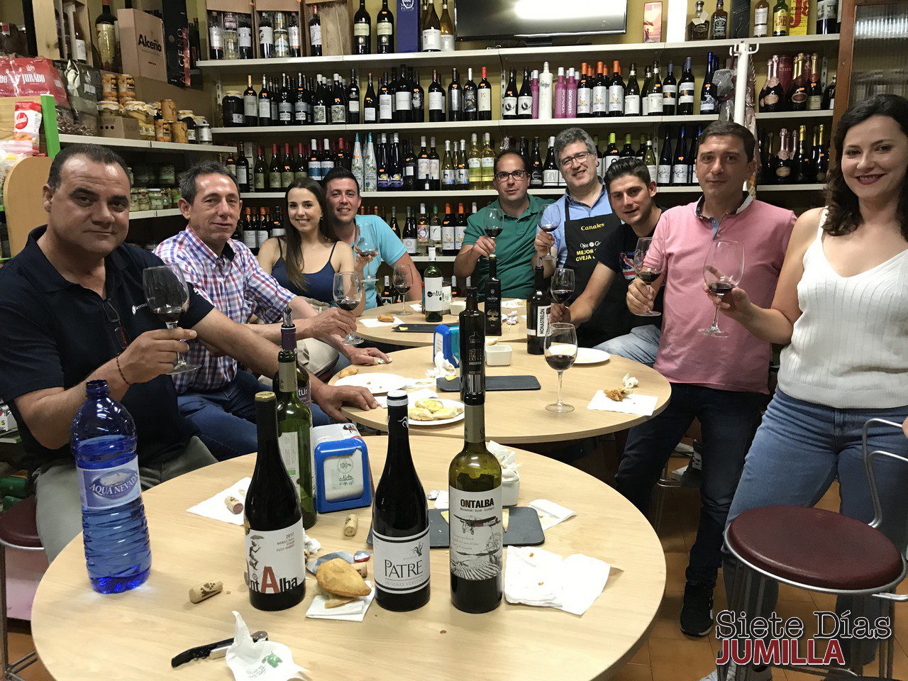 Vinos y aceites de Bodegas Ontalba, protagonistas de una cata en Casa Canales
