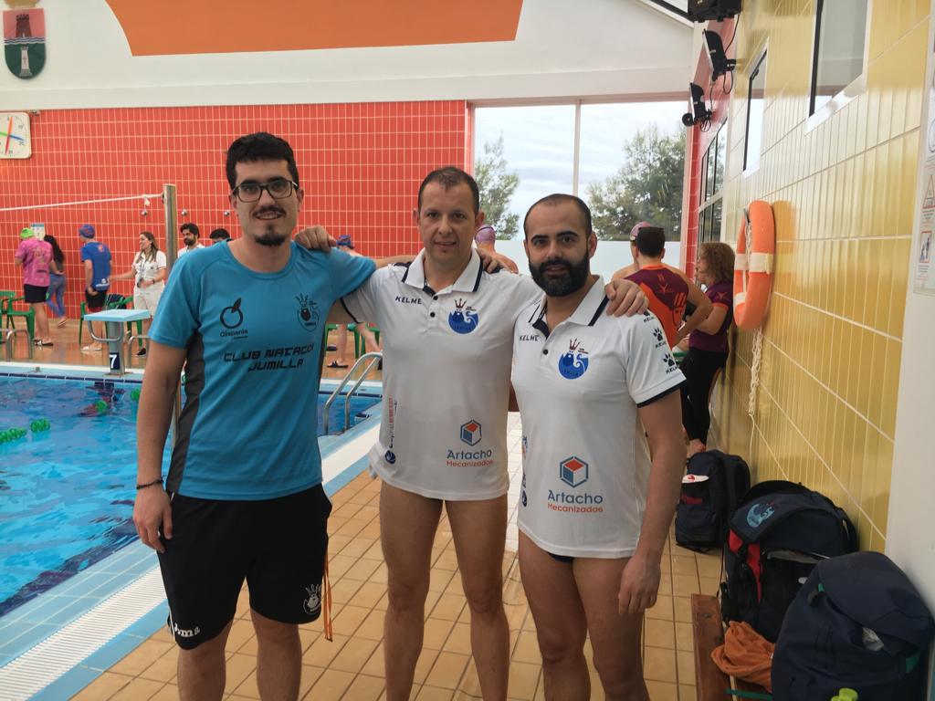 Dos terceros puestos para los nadadores jumillanos en Pilar de la Horadada