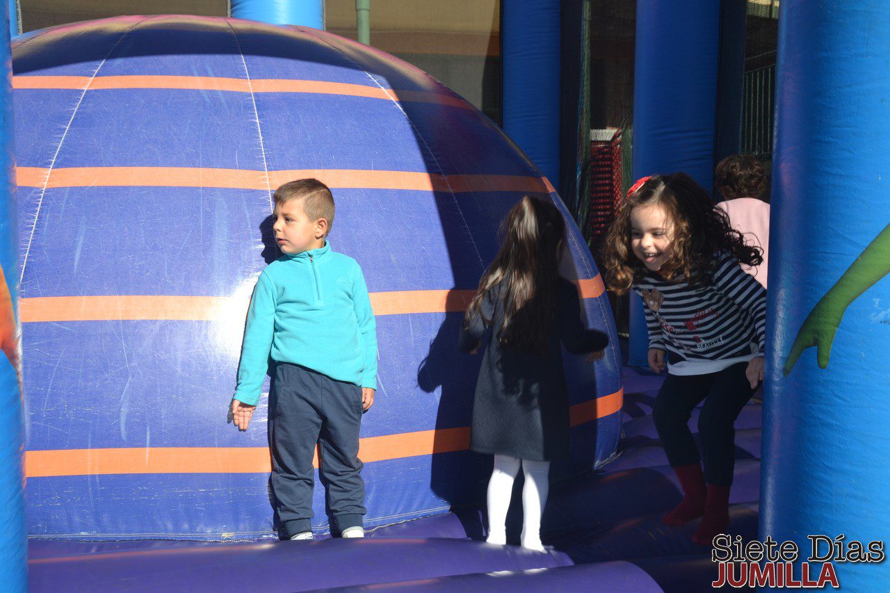 Juegos y diversión en Drilo Park, una actividad infantil navideña