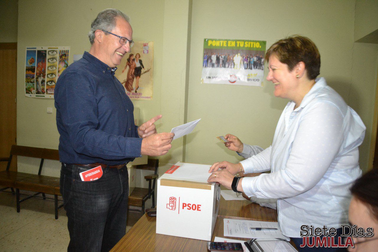 La Agrupación Socialista de Jumilla votó mayoritariamente por Pedro Sánchez