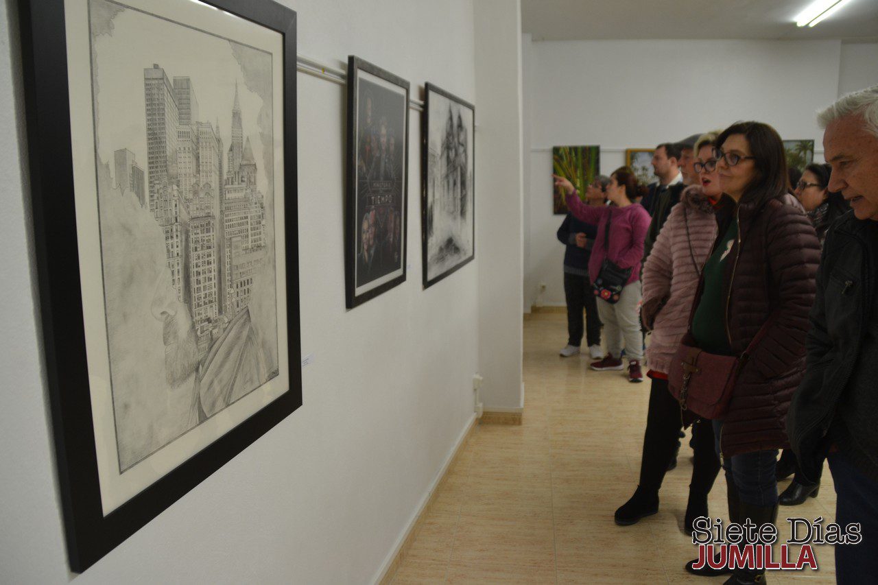 El Museo Saorín acoge cuadros de cerca de una treintena de artistas de Bellas Artes de Elche