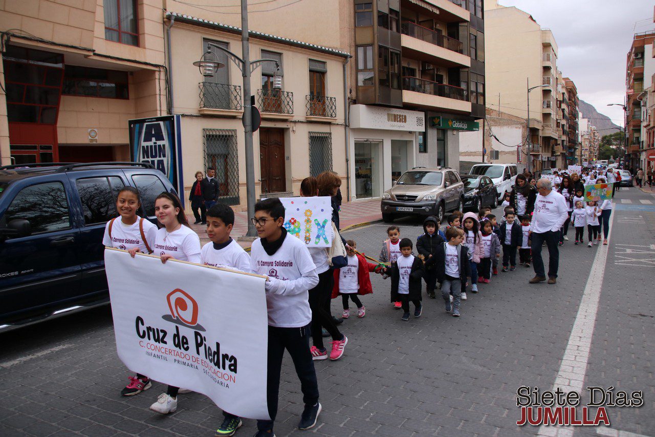 El Cruz de Piedra celebró su III Carrera Solidaria por el Día de la No Violencia y la Paz