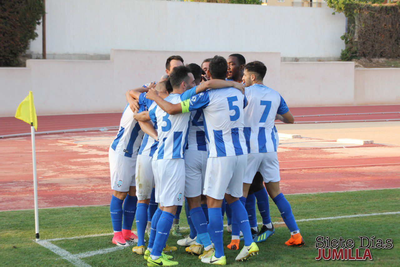 El Jumilla comienza la liga con buen pie y muchas promesas (1-0)