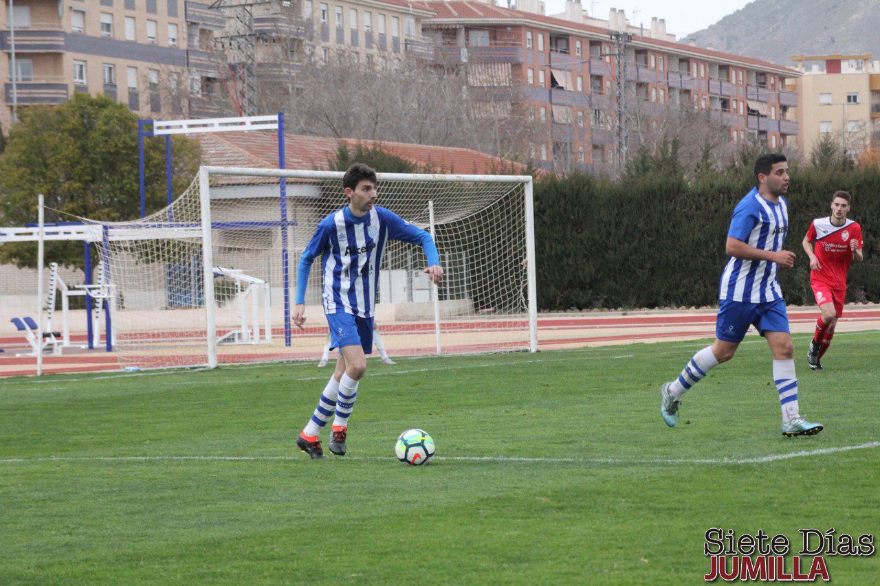 El Jumilla CD vuelve a ganar y coge ventaja con la zona de abajo